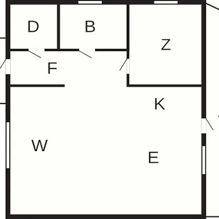 3 Person In * Henningsvaer
