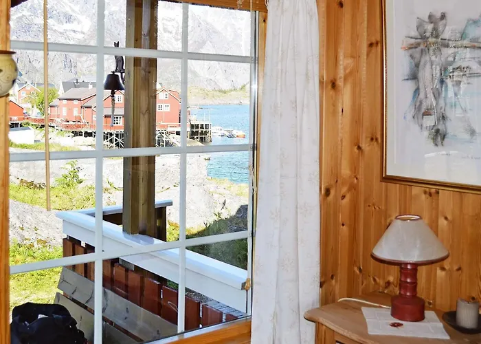 Semesterbostad 3 Person In Henningsvaer-by Traum Henningsvær