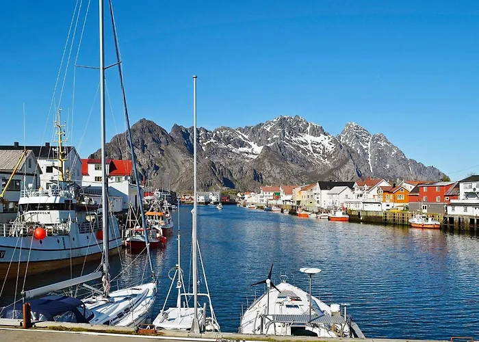 3 Person In Henningsvaer-by Traum Holiday home Henningsvaer